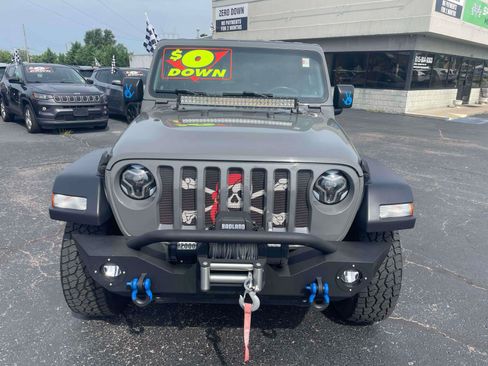 Used 2019 Jeep Wrangler Unlimited Sport S AWD/4WD image 2