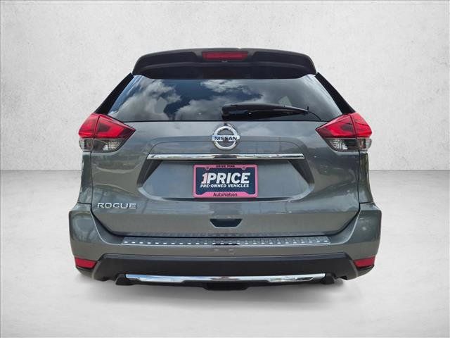 Used 2017 Nissan Rogue SV w/ SV Premium Package FWD image 7