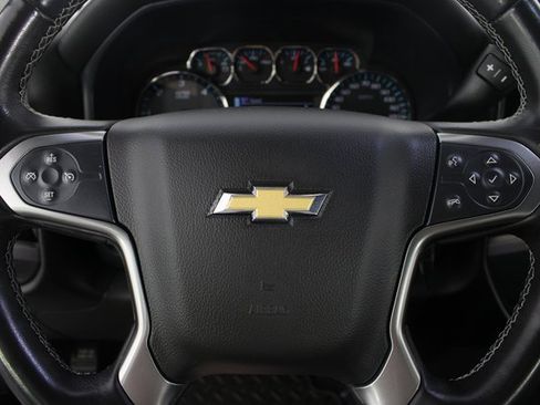 Used 2018 Chevrolet Silverado 1500 LT w/ All Star Edition image 12