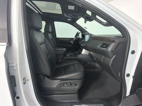 Used 2023 Chevrolet Tahoe LT w/ LT Signature Plus Package RWD image 26