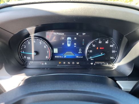 Used 2020 Ford Explorer XLT w/ Equipment Group 202A image 32