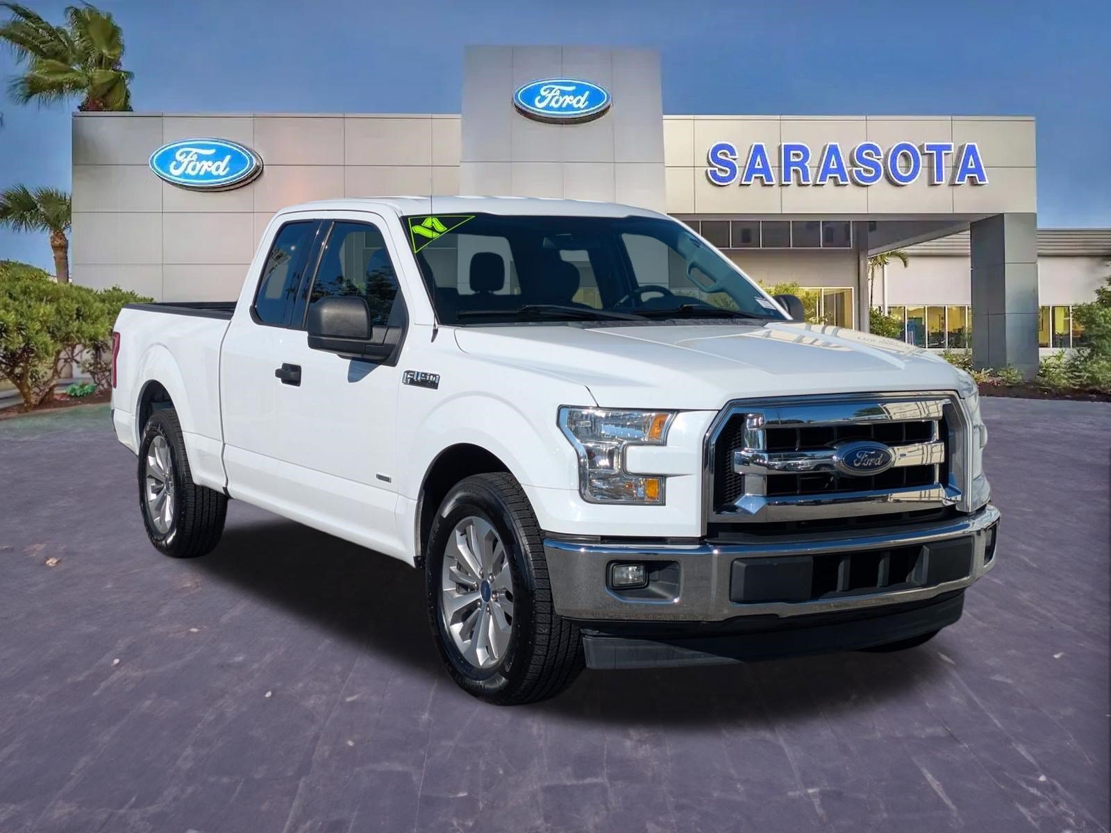 Used 2017 Ford F150 XLT RWD image 1