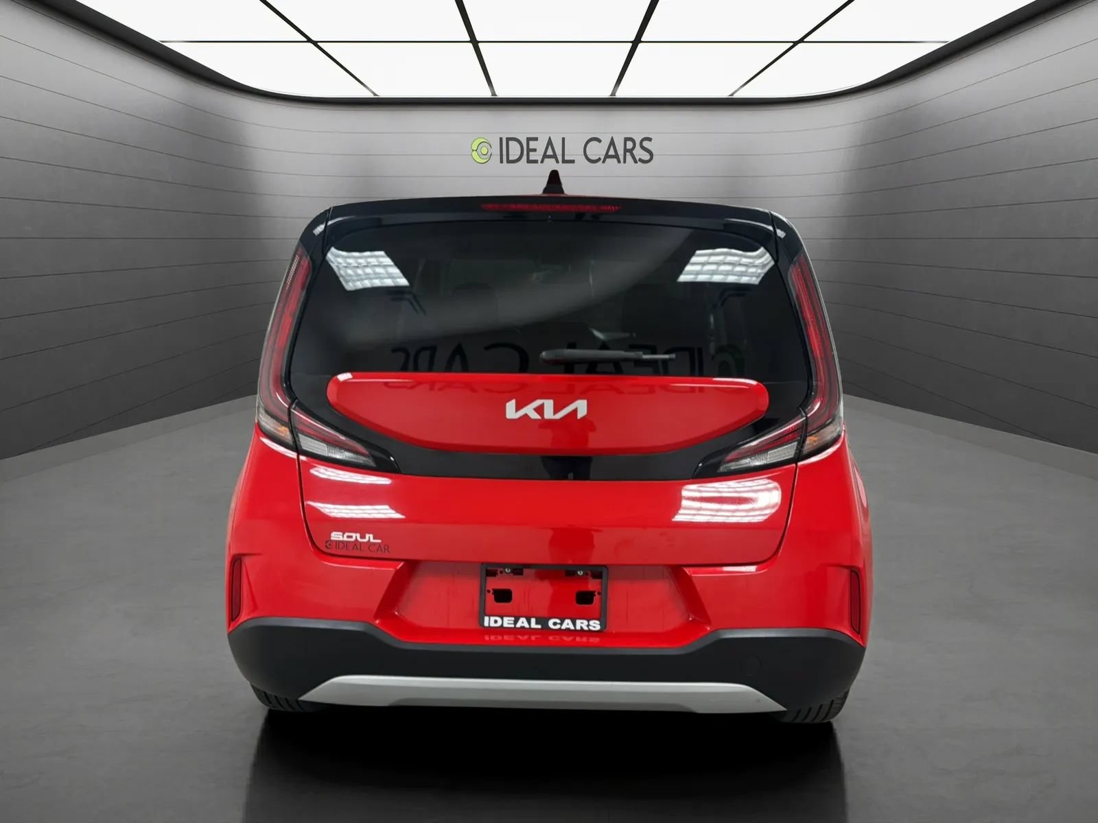 Used 2023 Kia Soul LX w/ Option Group 015 FWD image 6