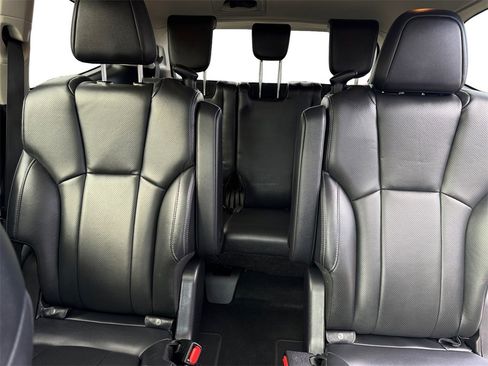 Used 2023 Subaru Ascent Touring image 14