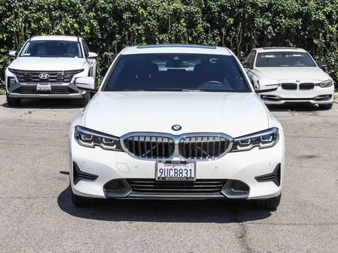 Used 2022 BMW 330i Sedan w/ Convenience Package image 6