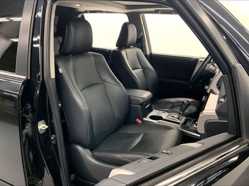 Used 2023 Toyota 4Runner Limited AWD/4WD image 11