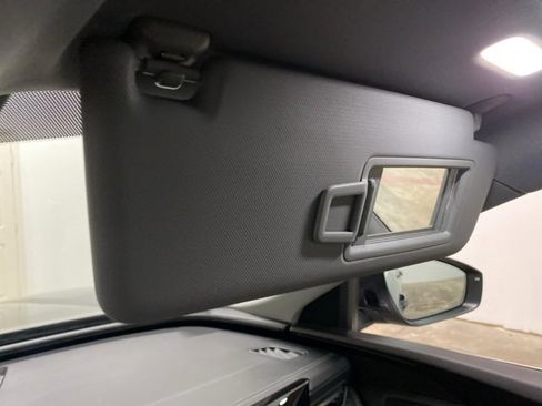 Used 2025 Audi Q5 Premium w/ Convenience Package image 60