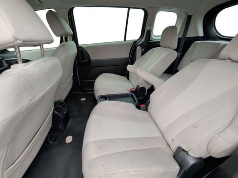 Used 2013 MAZDA MAZDA5 Sport FWD image 13