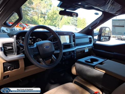 New 2026 Ford F350 XLT w/ 360-Degree Camera Package AWD/4WD image 40