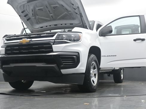 Used 2022 Chevrolet Colorado W/T image 38