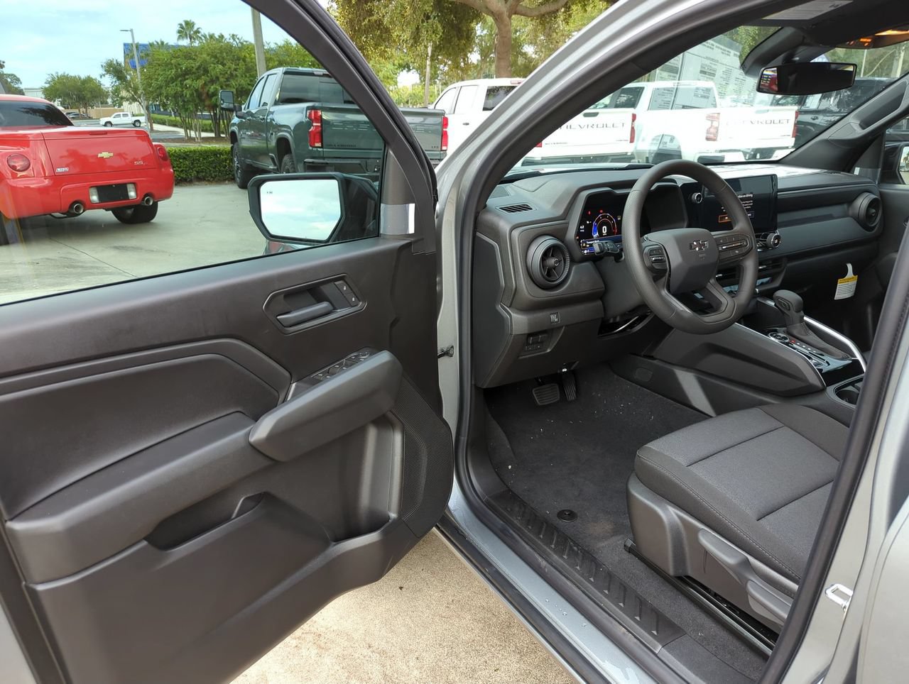 New 2026 Chevrolet Colorado Trail Boss AWD/4WD image 7