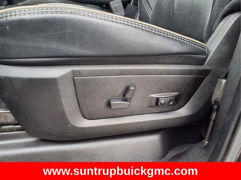 Used 2024 RAM 2500 Laramie image 26