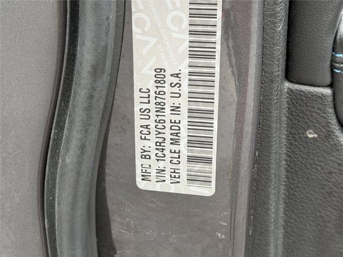 Used 2022 Jeep Grand Cherokee Trailhawk AWD/4WD image 29