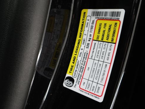 Used 2025 Ford Explorer ST-Line image 62