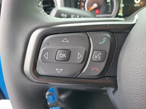 New 2025 Jeep Gladiator Sport image 16