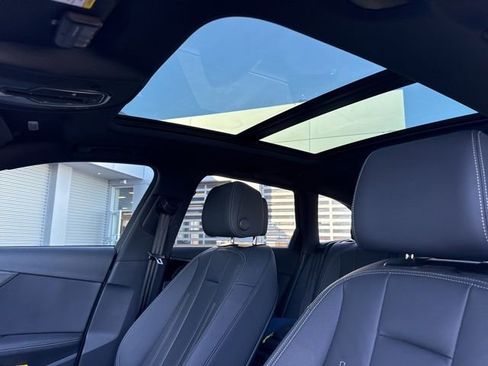 Used 2024 Audi A4 2.0T allroad Premium Plus image 9