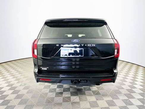 New 2026 Ford Expedition Active AWD/4WD image 9
