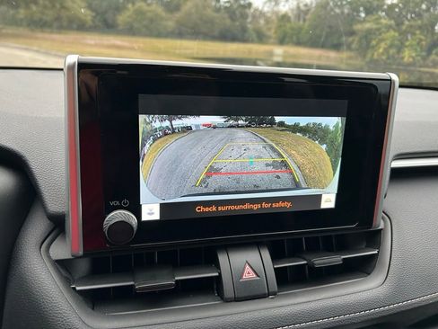 Used 2024 Toyota RAV4 AWD Hybrid image 25