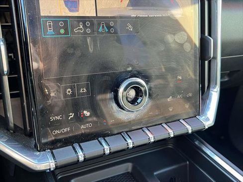 Certified 2025 GMC Acadia Elevation w/ Elevation Premium Package image 29