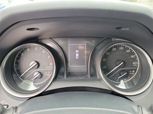Used 2024 Toyota Camry SE image 17