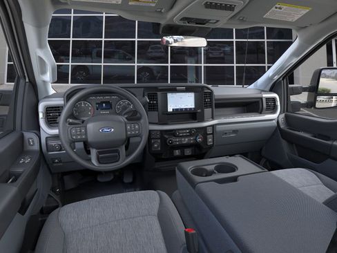 New 2025 Ford F450 XL w/ XL Chrome Package image 9