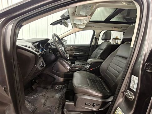 Used 2014 Ford Escape Titanium AWD/4WD image 28