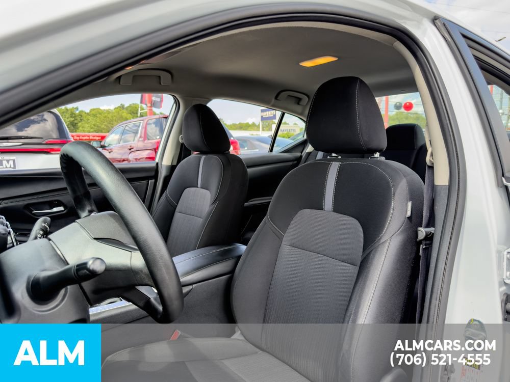 Used 2024 Nissan Sentra SV FWD image 8