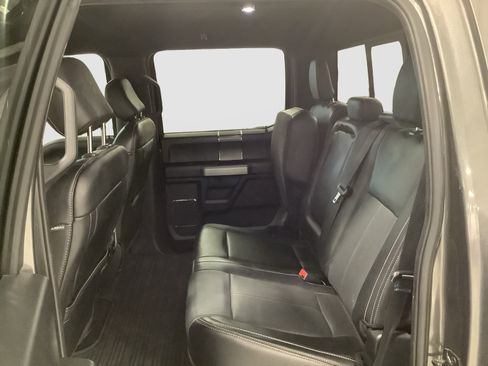 Used 2019 Ford F150 Lariat w/ Equipment Group 502A Luxury RWD image 17