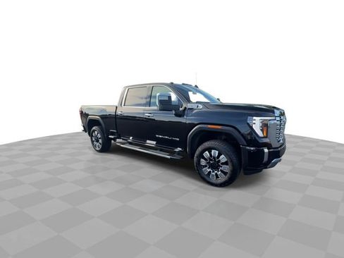 Certified 2024 GMC Sierra 2500 Denali w/ Denali Reserve Package AWD/4WD image 2