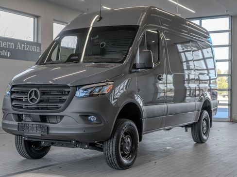 New 2025 Mercedes-Benz Sprinter 2500 image 25