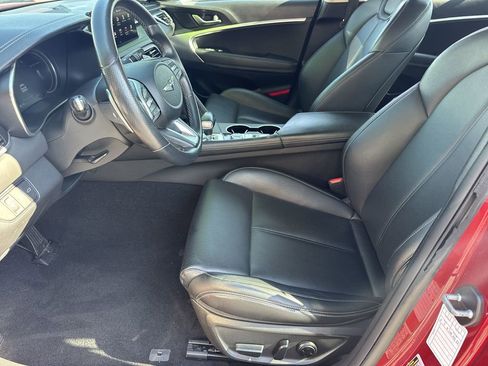 Used 2023 Genesis G70 2.0T AWD/4WD image 9