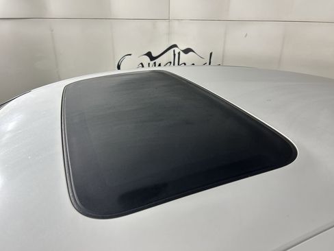 Used 2021 Honda Accord EX-L image 10