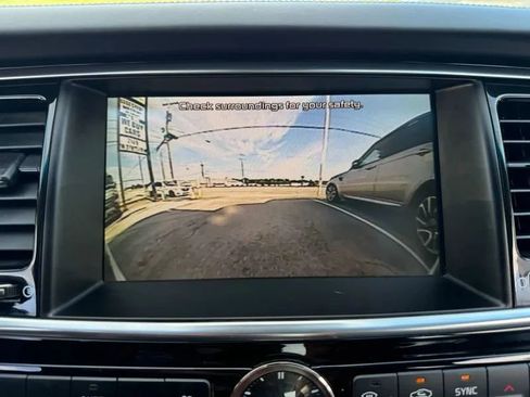 Used 2015 Kia K900 Premium RWD image 31