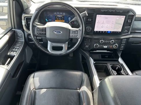 Used 2023 Ford F350 Lariat w/ Lariat Ultimate Package AWD/4WD image 8