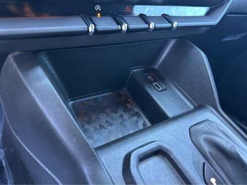 Used 2023 Chevrolet Colorado W/T image 26