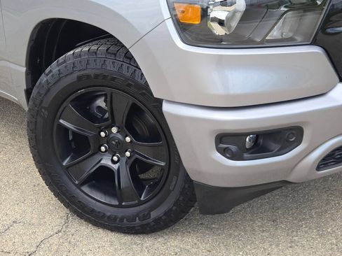 Used 2023 RAM 1500 Big Horn AWD/4WD image 3