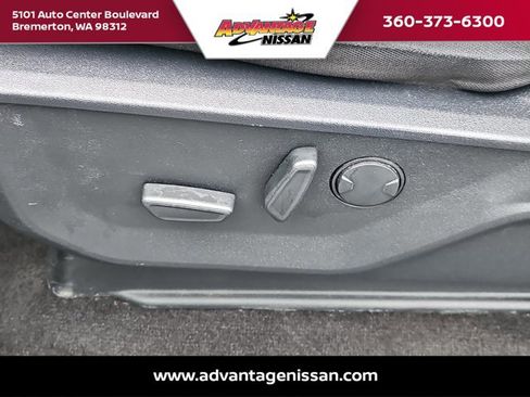 Used 2022 Ford F150 XLT w/ Equipment Group 302A High image 11