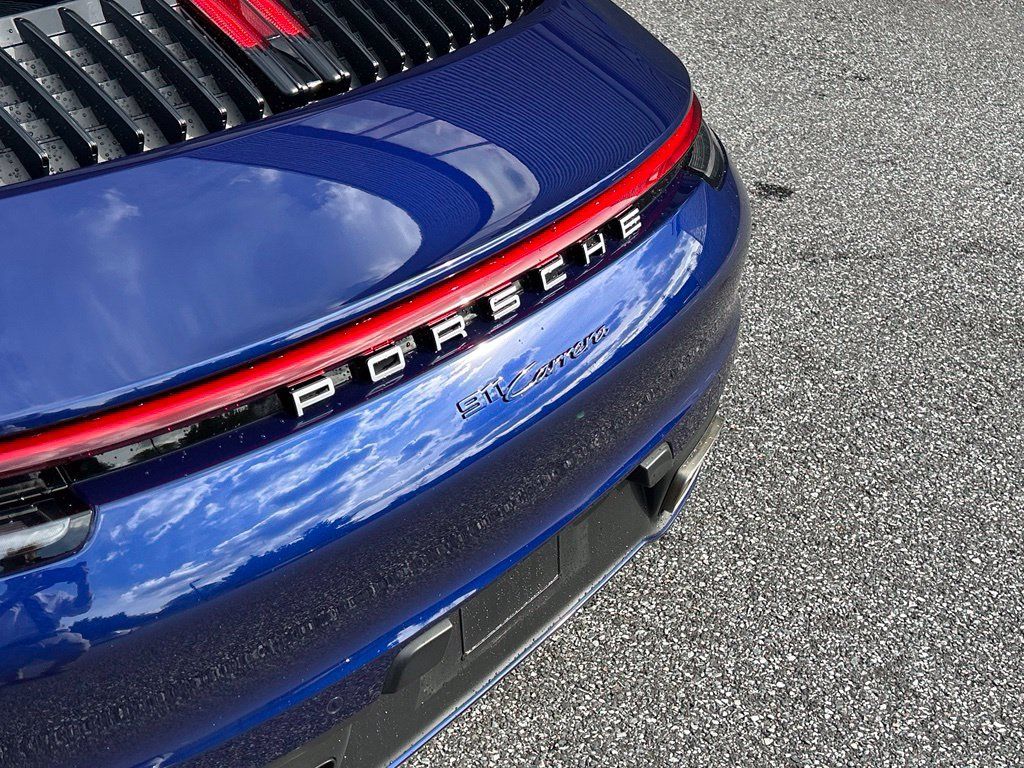 Certified 2024 Porsche 911 Carrera RWD image 16