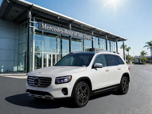 New 2026 Mercedes-Benz GLB 250 image 1