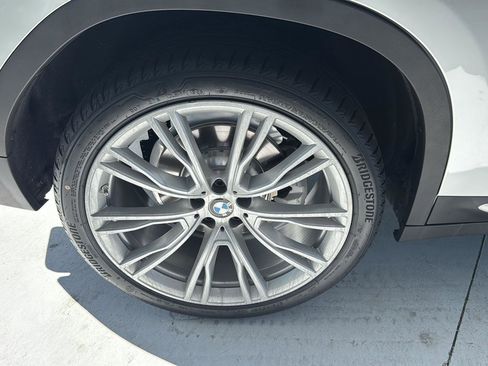 Certified 2024 BMW X4 xDrive30i w/ Premium Package image 34