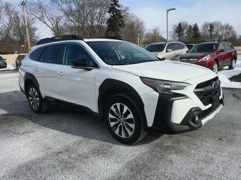 Used 2024 Subaru Outback Limited image 2