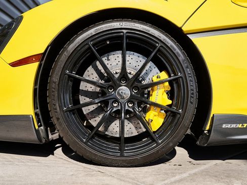 Used 2019 McLaren 600LT image 3