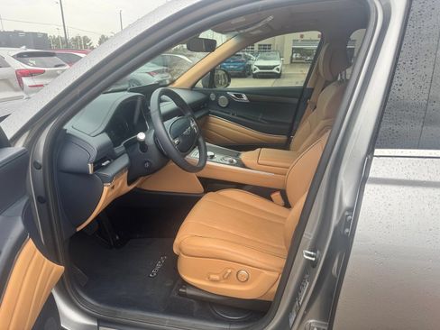 Certified 2024 Genesis GV80 2.5T w/ Advanced Package AWD/4WD image 2