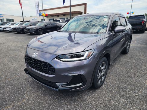 Certified 2024 Honda HR-V EX-L image 9
