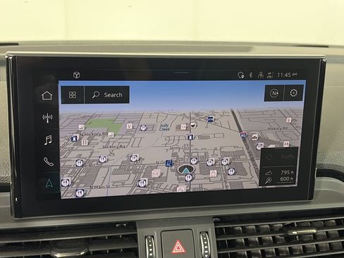 Used 2023 Audi Q5 e Premium Plus w/ Premium Plus Package image 22