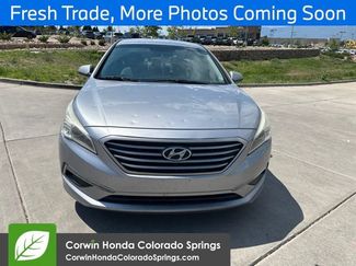 Used 2015 Hyundai Sonata SE FWD video 2