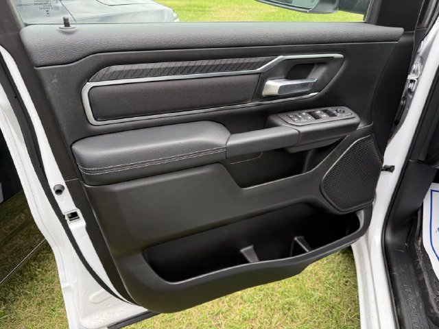 New 2026 RAM 1500 Big Horn AWD/4WD image 14