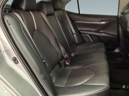 Used 2022 Toyota Camry XSE image 25