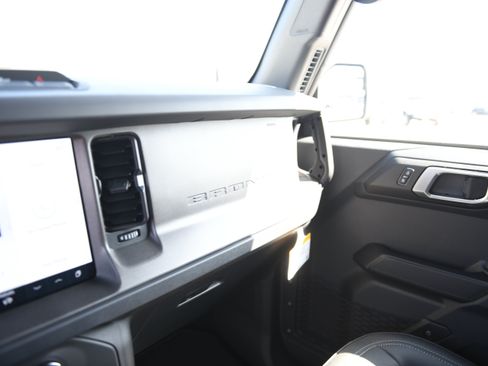 New 2026 Ford Bronco Big Bend AWD/4WD image 19
