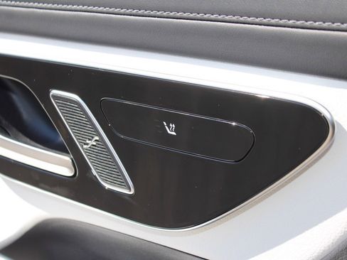 Certified 2025 Mercedes-Benz GLC 350e 4MATIC image 27